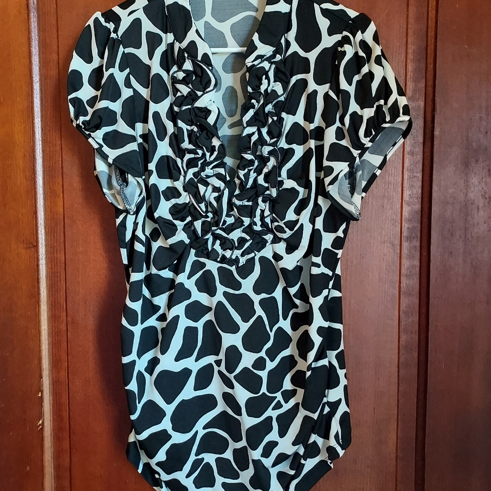 HeartSoul short sleeve blouse. Size XL